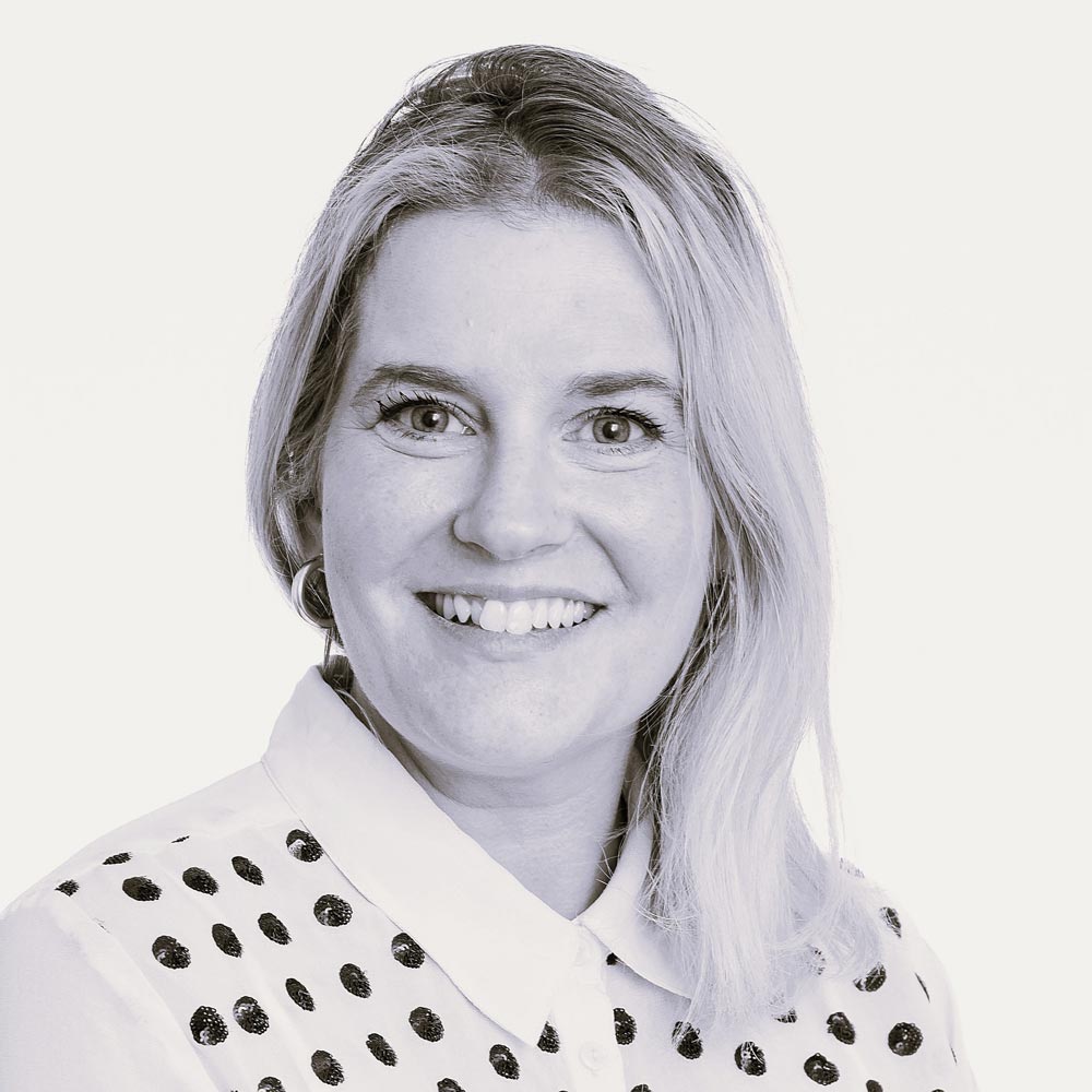 Angela Williams Job Coordinator, Local Jobs South Coast of Victoria