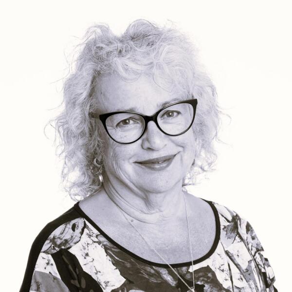 Liz Bishop, Programs Coordinator, Community Hub Inc, Colac & Colac Community Facilitator, FRRR’s Investing in Rural & Regional Futures Program