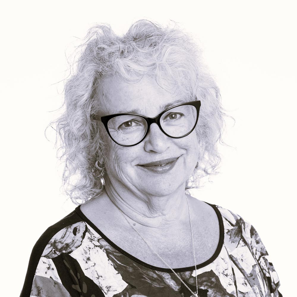 Liz Bishop, Programs Coordinator, Community Hub Inc, Colac & Colac Community Facilitator, FRRR’s Investing in Rural & Regional Futures Program